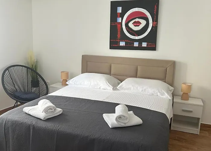 Tinka Appartement Primošten